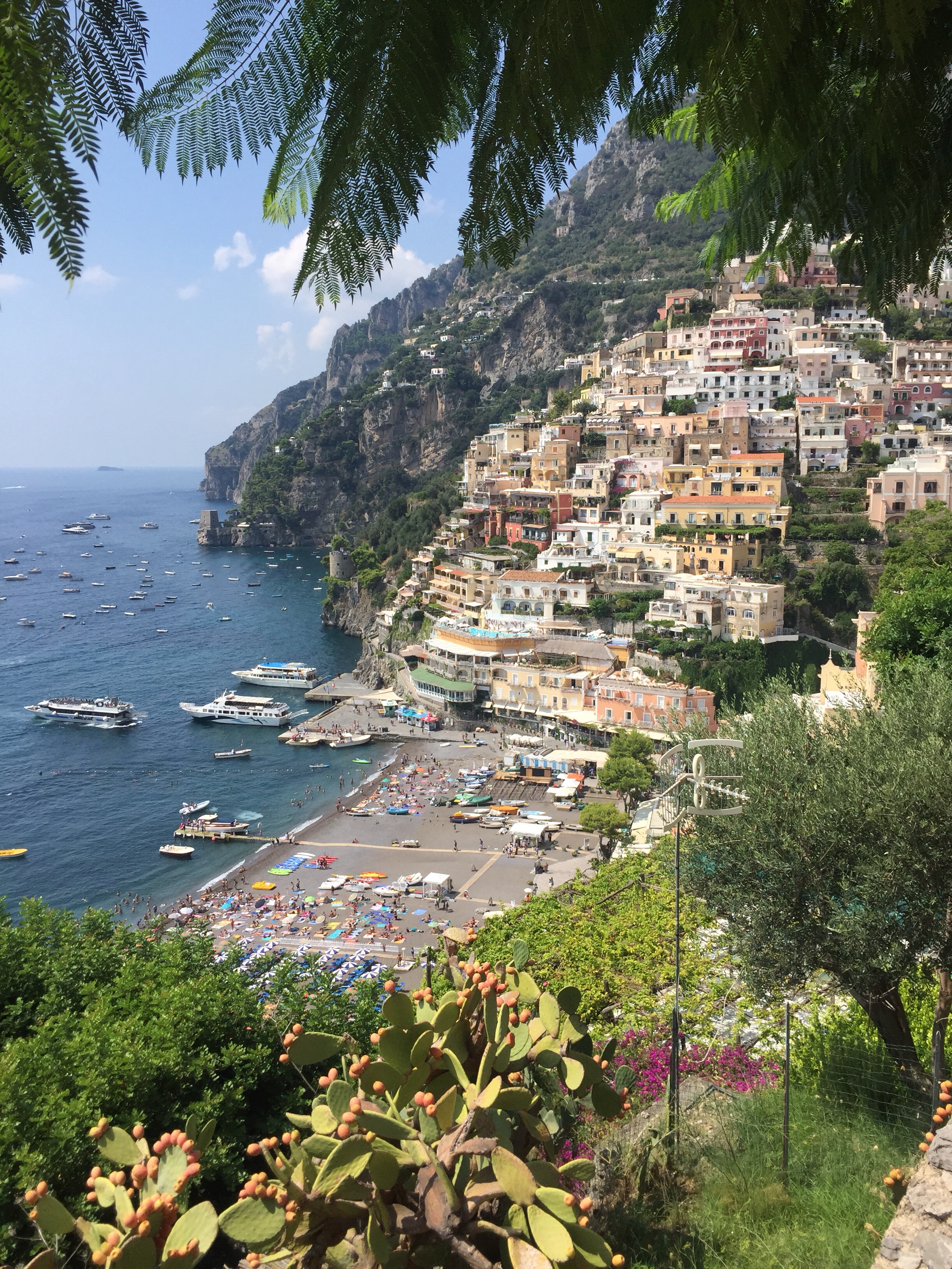 The Cheap and Quick Guide to Capri and the Amalfi Coast - Blogger On Pole